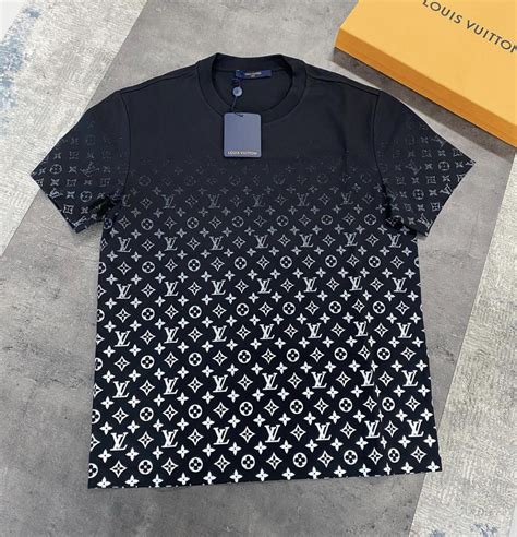 louis vuitton t shirt herrenlouis vuitton t shirt monogram|louis vuitton t shirt 2022.